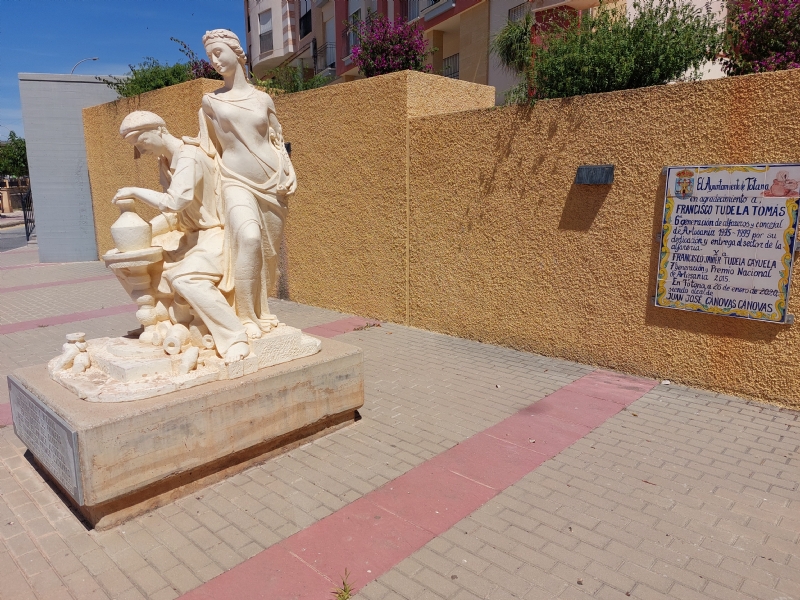 La Concejala de Turismo convoca un Concurso de Pintura Mural para mejorar el entorno del Arco de las Olleras y la Fuente de San Pedro