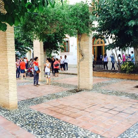 Un total de 3.478 alumnos de Educación Infantil y Primaria comenzaron hoy el curso escolar 2015/16 con normalidad en los once colegios del municipio de Totana