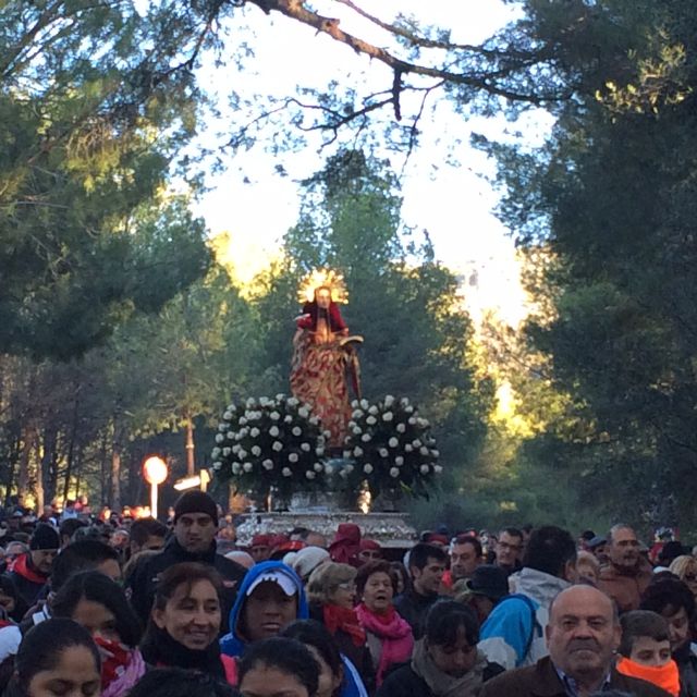 Ms de 13.000 personas acompaan a la Patrona de Totana, Santa Eulalia de Mrida, en la tradicional romera de bajada desde su Santuario en Sierra Espua