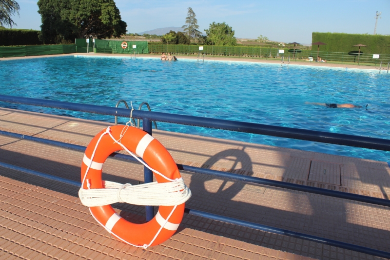 Luz verde al estudio de viabilidad para la concesión del Servicio de Mantenimiento y Socorrismo en las piscinas de Totana y El Paretón este verano
