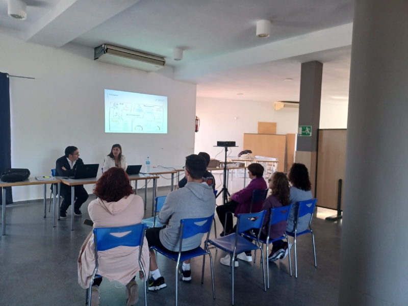 El Ayuntamiento y Endesa se unen para dar consejos de eficiencia energtica a la ciudadana en sendos talleres organizados en Totana y El  Paretn