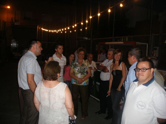 AUTORIDADES MUNICIPALES DAN AL PISTOLETAZO DE SALIDA DE LAS FIESTAS DEL BARRIO DE LA ERA ALTA QUE SE CELEBRAN EN HONOR A SANTA ISABEL