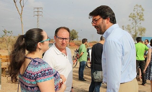 Vdeo. Autoridades municipales asisten a la inauguracin de los nuevos tramos de las vas verdes del Campo de Cartagena y Mazarrn