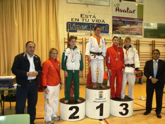 EL TORNEO DE JUDO CIUDAD DE TOTANA, QUE ES UNA REFENCIA NACIONAL EN ESTE DEPORTE, CONTÓ CON LA PARTICIPACIÓN DE LAS SELECCIONES DE 14 COMUNIDADES AUTÓNOMAS