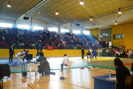EL TORNEO DE JUDO CIUDAD DE TOTANA, QUE ES UNA REFENCIA NACIONAL EN ESTE DEPORTE, CONTÓ CON LA PARTICIPACIÓN DE LAS SELECCIONES DE 14 COMUNIDADES AUTÓNOMAS