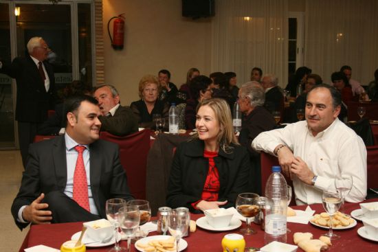 AUTORIDADES MUNICIPALES ENTREGAN LOS PREMIOS Y TROFEOS DEL XX CAMPEONATO DE TRUQUE Y DOMINÓ "CIUDAD DE TOTANA" EN LA CENA GALA MEMORIAL FRANCISCO ESPARZA "FRAYPA"