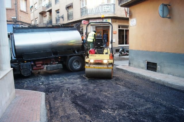 En los próximos días comenzarán las obras de reposición del pavimento en las calles del casco urbano y caminos rurales