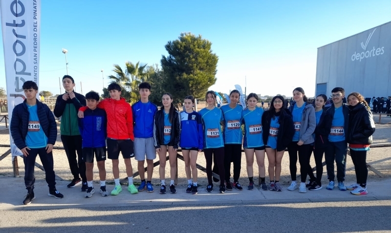 El equipo infantil femenino del IES Juan de la Cierva se alza con el tercer cajn del pdium en la Final Regional de Campo a Travs de Deporte Escolar