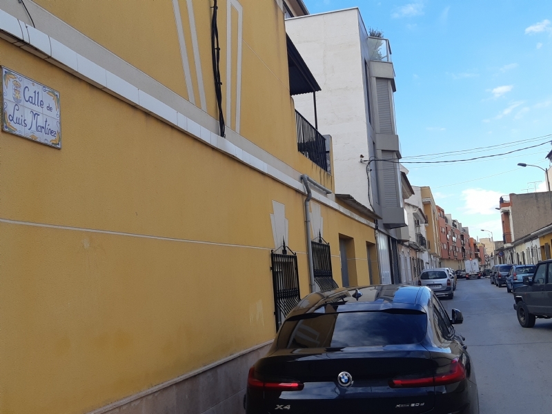 Aprueban los trmites para acometer obras de renovacin por avera en sendos tramos de alcantarillado en las calles Maderera y Lus Martnez Gonzlez