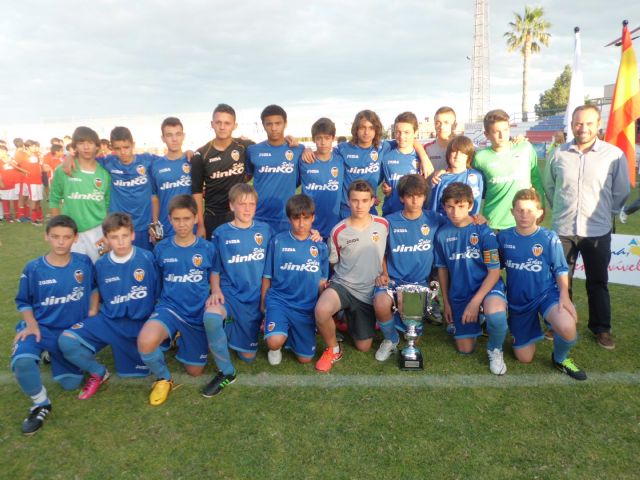 EL REAL MURCIA SE PROCLAMA CAMPEÓN DEL XII TORNEO DE FÚTBOL INFANTIL "CIUDAD DE TOTANA" AL VENCER AL VALENCIA CLUB DE FÚTBOL EN LA FINAL (2-0)
