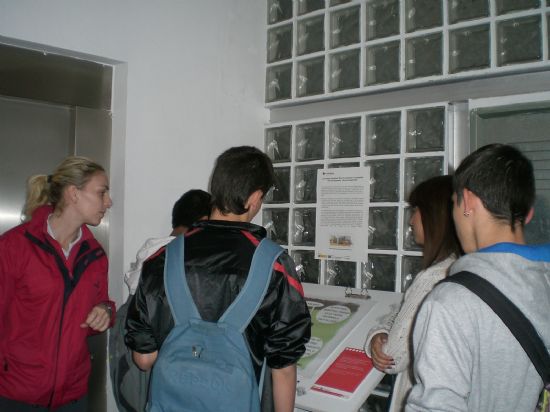 LOS ALUMNOS DEL AULA OCUPACIONAL DE TOTANA PARTICIPAN EN DIFERENTES ACTIVIDADES COMPLEMENTARIAS DURANTE EL PRIMER TRIMESTRE DEL CURSO ESCOLAR