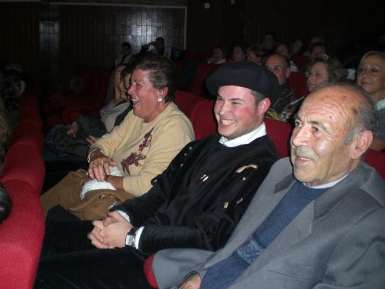 EL FESTIVAL DE TUNAS DE TOTANA REPITI ESTE AO CARTEL EN EL CINE VELASCO CON SU HABITUAL DERROCHE DE SIMPATA Y UNA GRAN AFLUENCIA DE PBLICO 