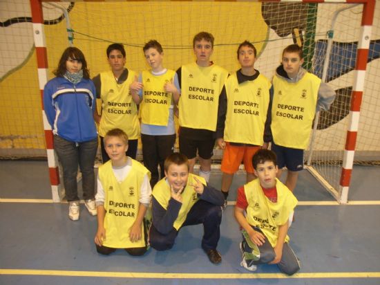 LA CONCEJALÍA DE DEPORTES ORGANIZÓ LA FASE LOCAL DE LOS DEPORTES DE EQUIPO DE DEPORTE ESCOLAR, EN LAS CATEGORÍAS INFANTIL, CADETE Y JUVENIL