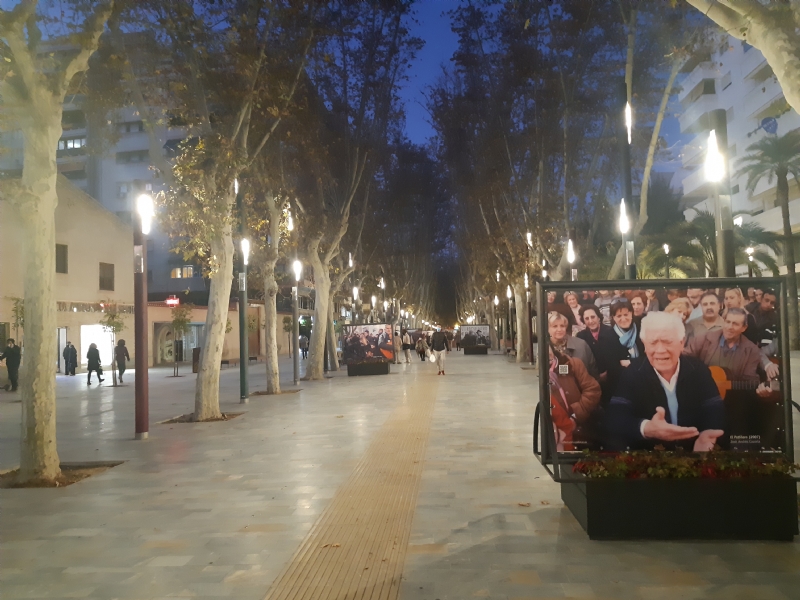 Murcia dedica un espacio privilegiado al To Juan Rita en la exposicin fotogrfica urbana organizada para conmemorar el Encuentro de Cuadrillas de Patio