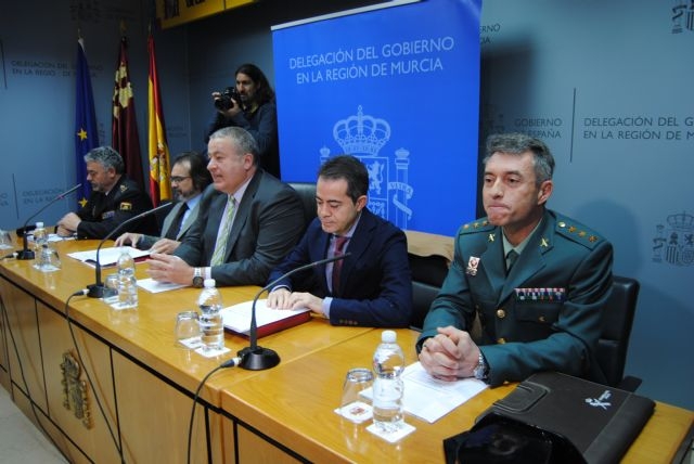 El delegado del Gobierno anuncia nuevas medidas para la formacin de las policas locales en materia antiterrorista por parte de Polica Nacional y Guardia Civil