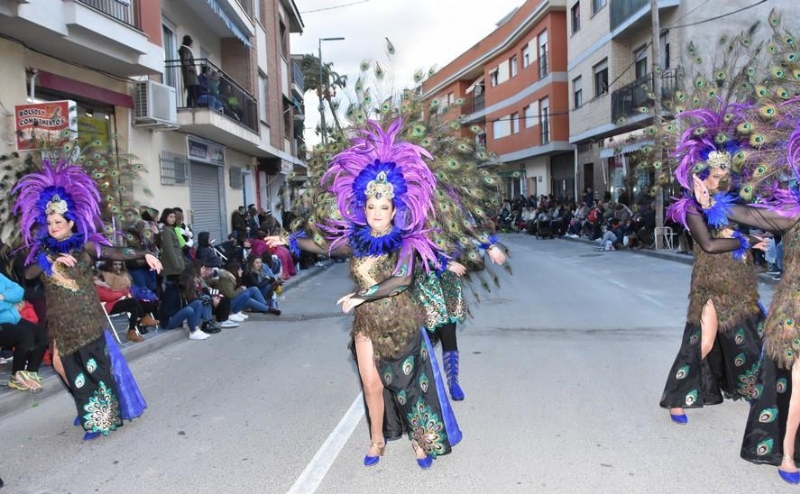 El Ayuntamiento subvenciona con 7.200 euros a la Federacin de Peas del Carnaval para sufragar parte de los gastos de organizacin del Carnaval de Adultos en el municipio de este ao