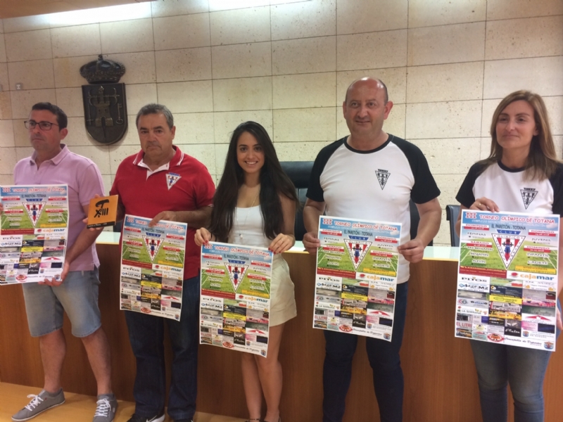 VDEO. El Complejo Deportivo Valle del Guadalentn de El Paretn acoge el III Torneo Olmpico de Totana durante los prximos tres fines de semana, en categoras de fminas y ftbol de base 