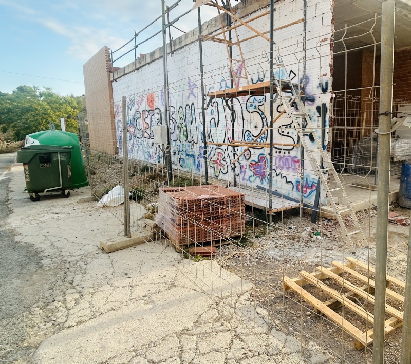 Comienzan las obras de finalización del nuevo Centro Social del barrio de San José, cuyas actuaciones finalizarán después del verano Comienzan las obras de finalización del nuevo Centro Social del barrio de San José, cuyas actuaciones finalizarán después del verano