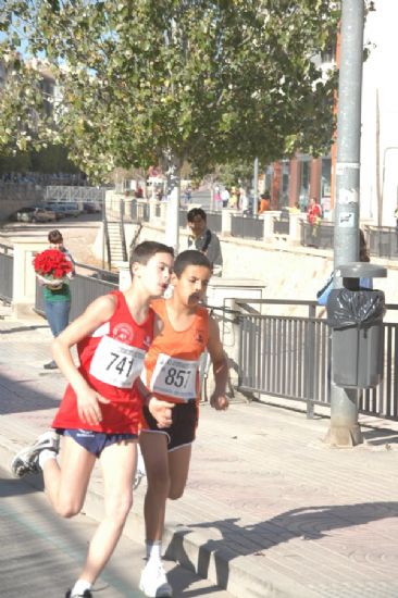EL XX CROSS POPULAR DA DE LA CONSTITUCIN, CONT CON UN RCORD DE PARTICIPACIN, UN TOTAL DE 383 CORREDORES 