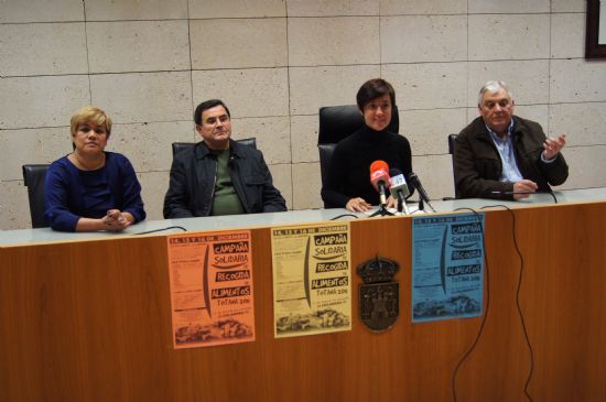 A PARTIR DEL MIÉRCOLES 14 SE INSTALARÁ UN PUNTO DE RECOGIDA DE ALIMENTOS EN LA PLAZA DE LA CONSTITUCIÓN EN EL MARCO DE LA CAMPAÑA SOLIDARIA DE RECOGIDA DE ALIMENTOS NO PERECEDEROS DIRIGIDA A "CÁRITAS" DE LAS DOS PARROQUIAS Y "ADIPSAI"
