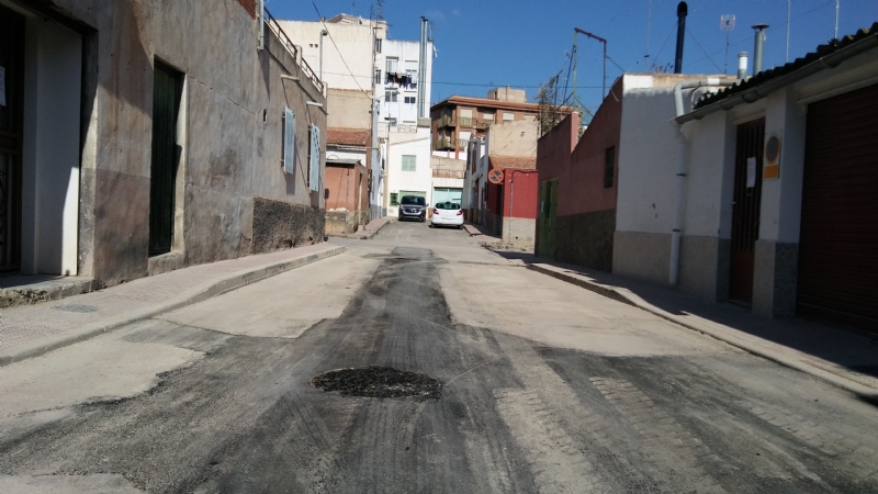 La Concejala de Aguas y Alcantarillado finaliza las obras de renovacin de la red y acometidas de alcantarillado en el Callejn de la Calle Valle del Guadalentn y la va Extremadura