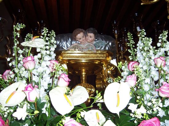 AUTORIDADES MUNICIPALES ASISTEN A LA BENDICIN DE LA CARROZA DE LA HERMANDAD DE NUESTRA SEORA DE LOS DOLORES