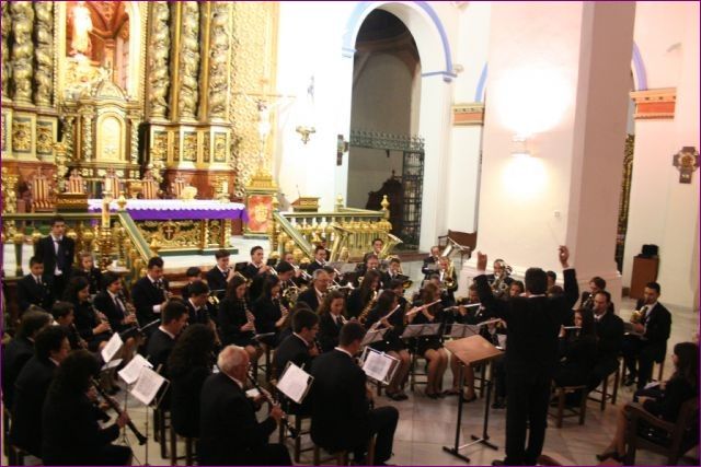 LA AGRUPACIN MUNICIPAL MUSICAL DE TOTANA OFRECE HOY UN CONCIERTO DE MARCHAS PASIONARIAS EN LA PARROQUIA DE SANTIAGO