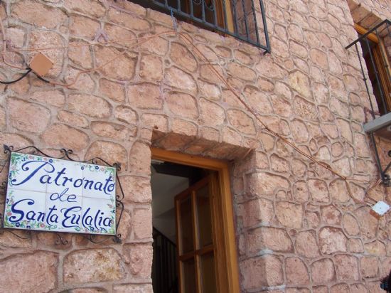 FINALIZAN LAS OBRAS DE ORDENACIN DE LA PRIMERA FASE DE LAS EDIFICACIONES ANEXAS A LA ERMITA DE LA SANTA DE TOTANA, DONDE SE HABILITARN EL MUSEO, SALA DE EXPOSICIONES Y AUDIOVISUALES Y CENTRO DE ESTUDIOS SOBRE LA PATRONA