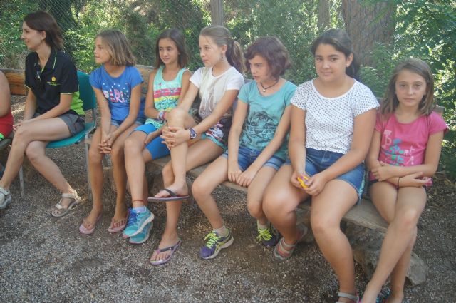 Un total de 49 nios y nias participan, del 10 al 16 de julio, en el Campamento de Verano en Las Alqueras que se denomina Un viaje a travs de la naturaleza: Sierra Espua