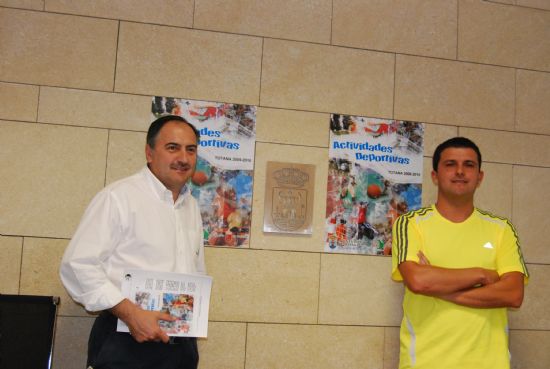 EL PROGRAMA DE ACTIVIDADES DEPORTIVAS PARA LA TEMPORADA 2009/10 INCLUYE TODA LA OFERTA DEPORTIVA ORGANIZADA TANTO POR LA CONCEJALÍA DE DEPORTES COMO POR LOS CLUBES DEPORTIVOS