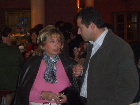 CASI UN CENTENAR DE AMAS DE CASA Y CONSUMIDORES PARTICIPAN EN UNA CHARLA SOBRE ALIMENTACIN EQUILIBRADA Y SALUDABLE CON MOTIVO DE LA NAVIDAD