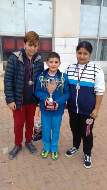 El CEIP San José y el IES Prado Mayor de proclaman campeones regionales de Petanca de Deporte Escolar, en la final regional celebrada Alguazas