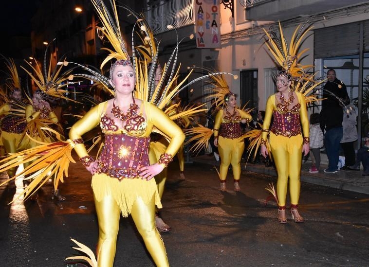 Este sbado (17:00 horas) se celebra el III Concurso Regional de Carnaval con la participacin de un total de 25 peas, de las que 14 son locales y 11 forneas