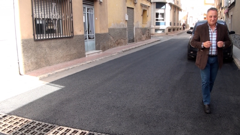 Acometen durante esta semana y la prxima obras de reparacin de baches y desperfectos en varias calles muy deterioradas de Totana y El Paretn