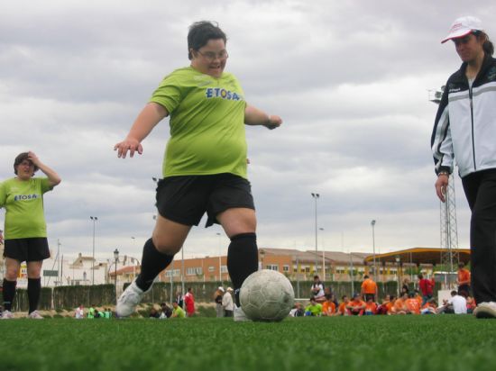 UNA VEINTENA DE ALUMNOS DEL CENTRO OCUPACIONAL JOS MOYA PARTICIPA EN EL CAMPEONATO REGIONAL DE FTBOL 7 CELEBRADO EN MOLINA DE SEGURA