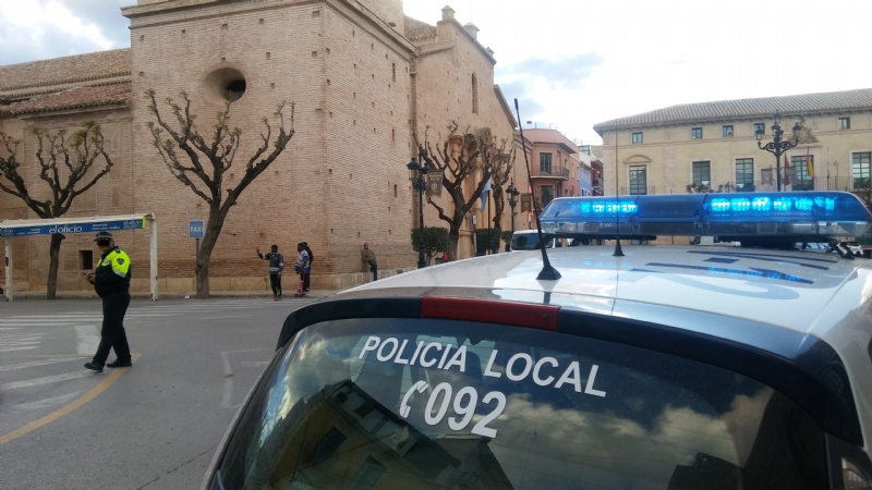Polica Nacional y Guardia Civil felicitan a cinco agentes de la Polica Local de Totana por su actuacin en y colaboracin con ambos cuerpos en dos importantes y relevantes investigaciones