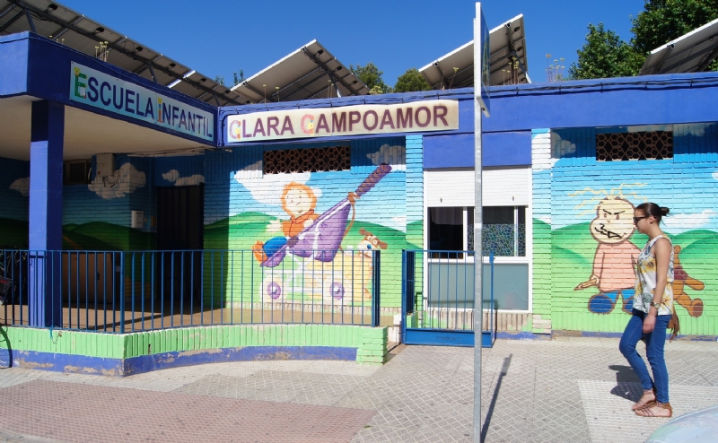 Admitidas todas las solicitudes presentadas en el proceso de admisión de alumnos en la Escuela Municipal "Clara Campoamor" para el curso 2019/20