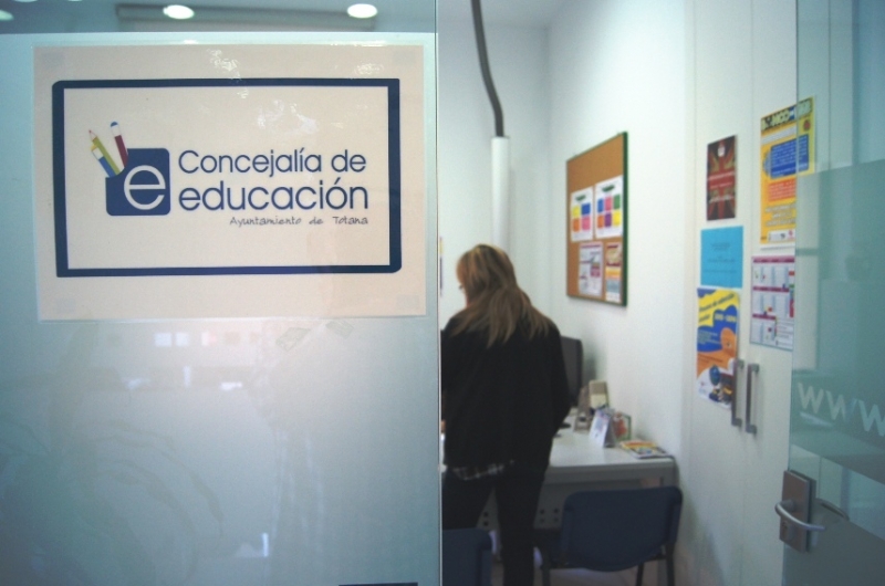 El alumnado de la Región de Murcia no volverá finalmente a las aulas hasta el próximo curso escolar 2020/21, tal y como ha comunicado la Consejería de Educación