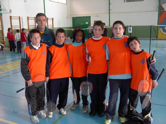 UN TOTAL DE 101 ESCOLARES DE TODOS LOS PUNTOS DE LA REGIN DE MURCIA SE DIERON CITA EL PASADO SBADO EN LA FASE PREVIA DE BDMINTON DE DEPORTE ESCOLAR