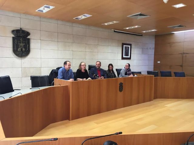 Dos jóvenes europeas finalizan sus prácticas formativas en el Ayuntamiento de Totana en el marco del programa 