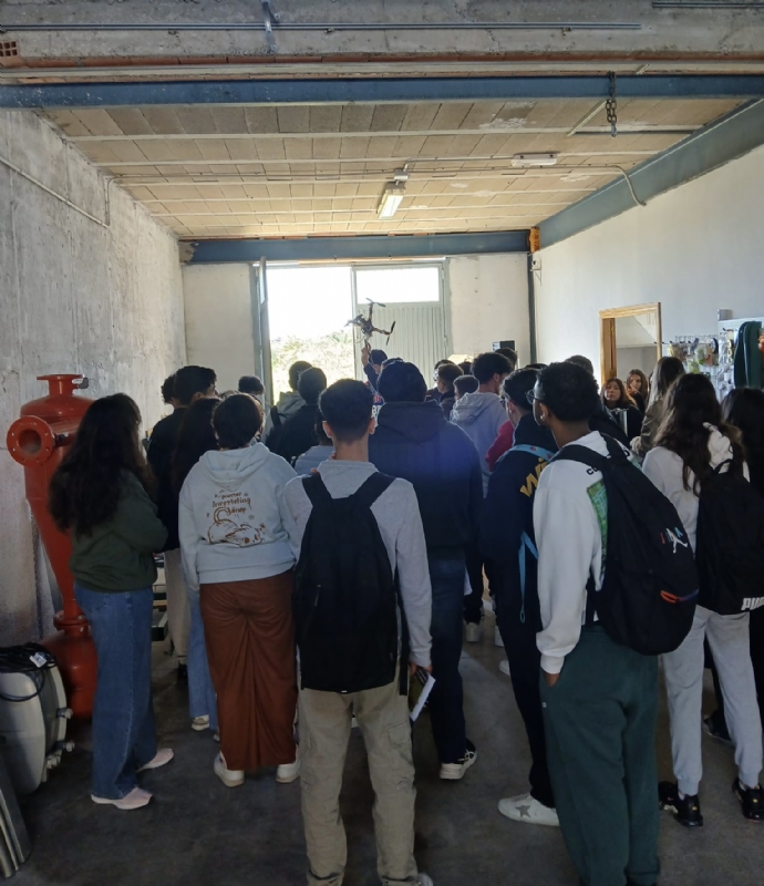 Alumnos de FP del Grado Superior de Administración y Finanzas del IES Prado Mayor visitan el Centro de Desarrollo Local y el Vivero de Empresas Alumnos de FP del Grado Superior de Administración y Finanzas del IES Prado Mayor visitan el Centro de Desarrollo Local y el Vivero de Empresas