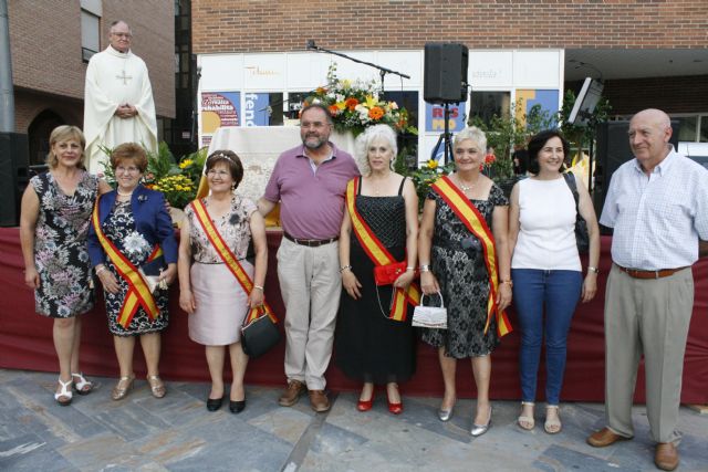 Rosi Gimnez Collazos es elegida reina de las fiestas del Centro Municipal de Personas Mayores del 2017 