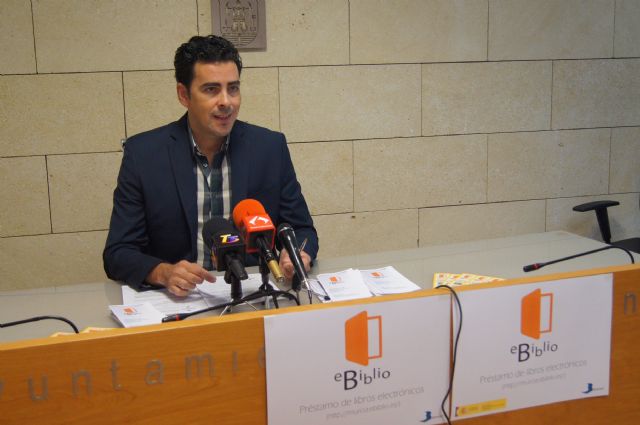 La Biblioteca Municipal de Totana se suma al uso de la nueva plataforma eBiblio Murcia para el prstamo de libros electrnicos