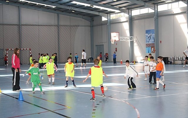 Adjudican las obras de la reforma integral del Pabelln Padres Capuchinos del Polideportivo Municipal 6 de Diciembre