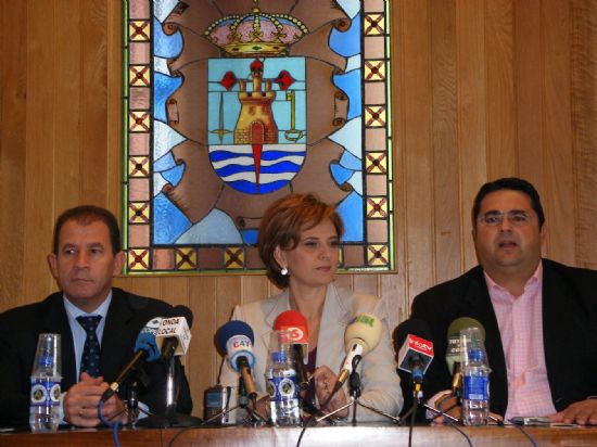 TOTANA CUENTA DESDE HOY CON UNA NUEVA AMBULANCIA PARA ATENDER LAS URGENCIAS DEL MUNICIPIO 