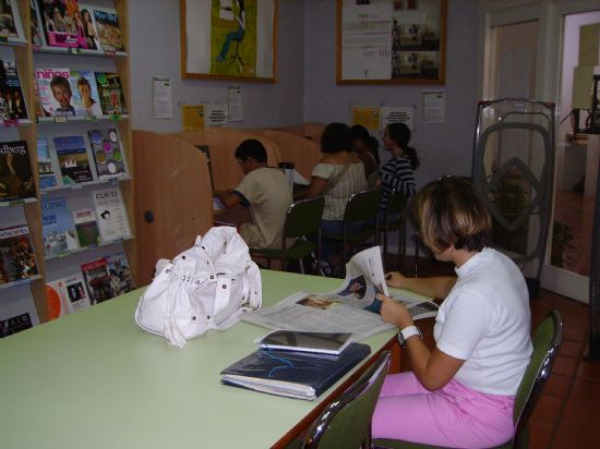 LA BIBLIOTECA MUNICIPAL REGISTRA 4.500 SOCIOS SIENDO LOS MAYORES USUARIOS LOS NIOS Y JVENES CON EDADES COMPRENDIDAS ENTRE LOS 4 Y 16 AOS