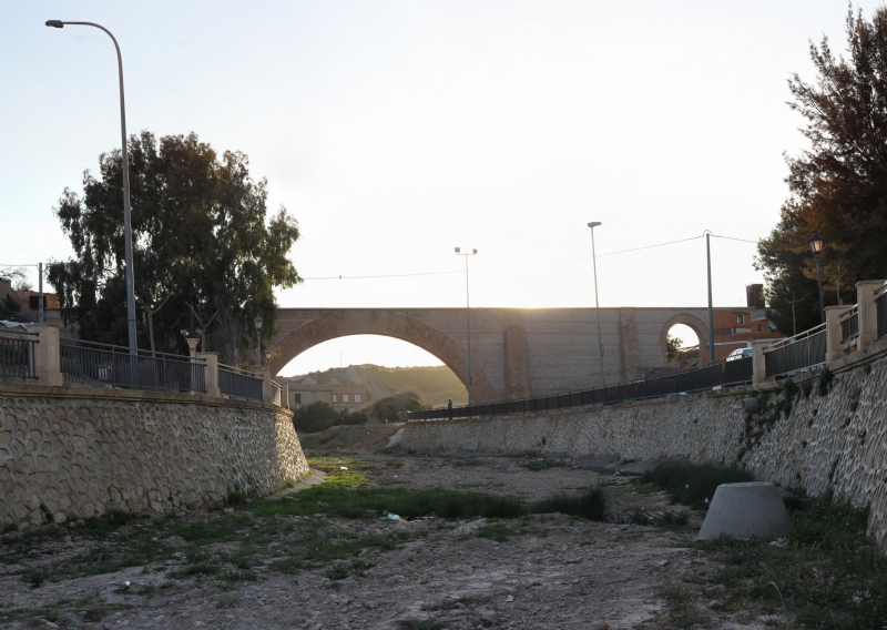 La Consejera de Presidencia concede una subvencin de ms de 35.000 euros para restaurar el Arco de las Olleras, la Fuente de San Pedro y su entorno