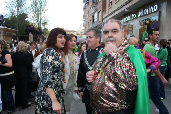 MILES DE PERSONAS DISFRUTAN DE LA MSICA Y AMBIENTE DE LA FIESTA SARDINERA EN LAS CALLES DE TOTANA, DESDE DONDE PARTIR ESTE AO LA SARDINA AL ENTIERRO DE LAS FIESTAS DE PRIMAVERA