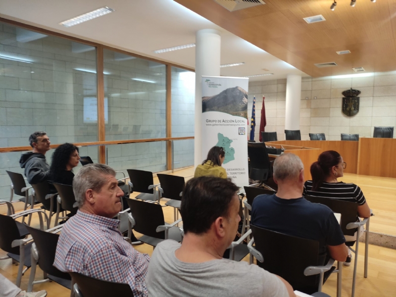 Celebran una sesi&oacute;n informativa para dar cuenta de las Ayudas LEADER del Territorio Sierra Espu&ntilde;a sobre oportunidades de financiaci&oacute;n disponibles para impulsar proyectos en el medio rural