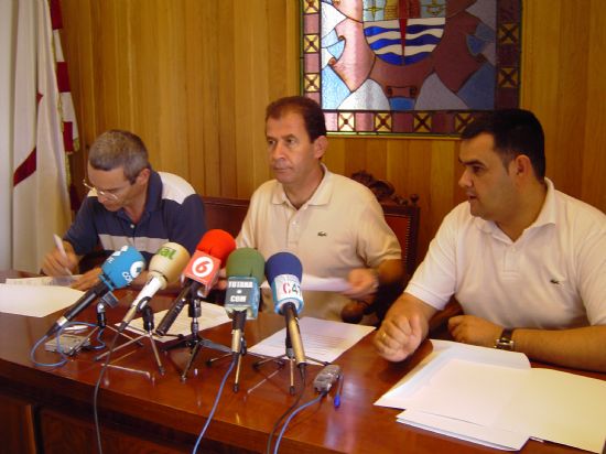 EL AYUNTAMIENTO SUSCRIBE UN CONVENIO DE COLABORACI�N CON LOS MEDIOS DE COMUNICACI�N SOCIAL PARA COMPROMETERSE A PROMOVER UN LENGUAJE NO SEXISTA